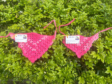 Load image into Gallery viewer, Crochet Dog Bandana